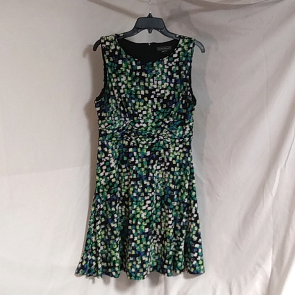 Jessica Howard Abstract Dress ~ Size 14P